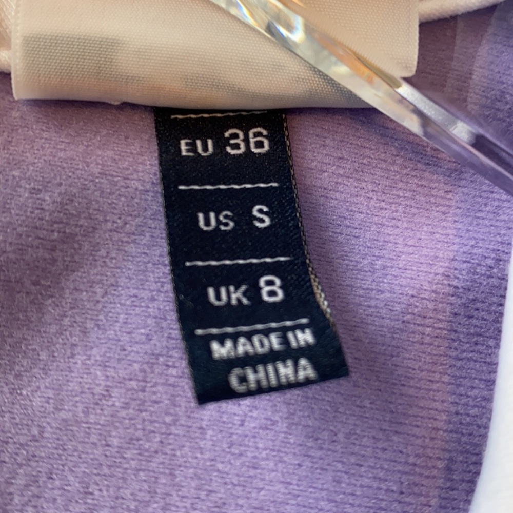 Ellesse Ruth Sports Bra Cropped Top Small NWOT - Picture 4 of 5